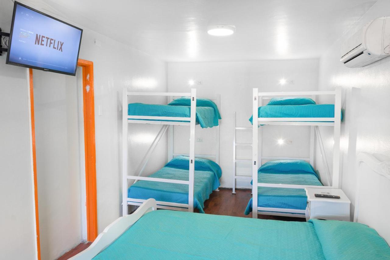 Hostal Casa Aborigen Сантьяго Екстер'єр фото