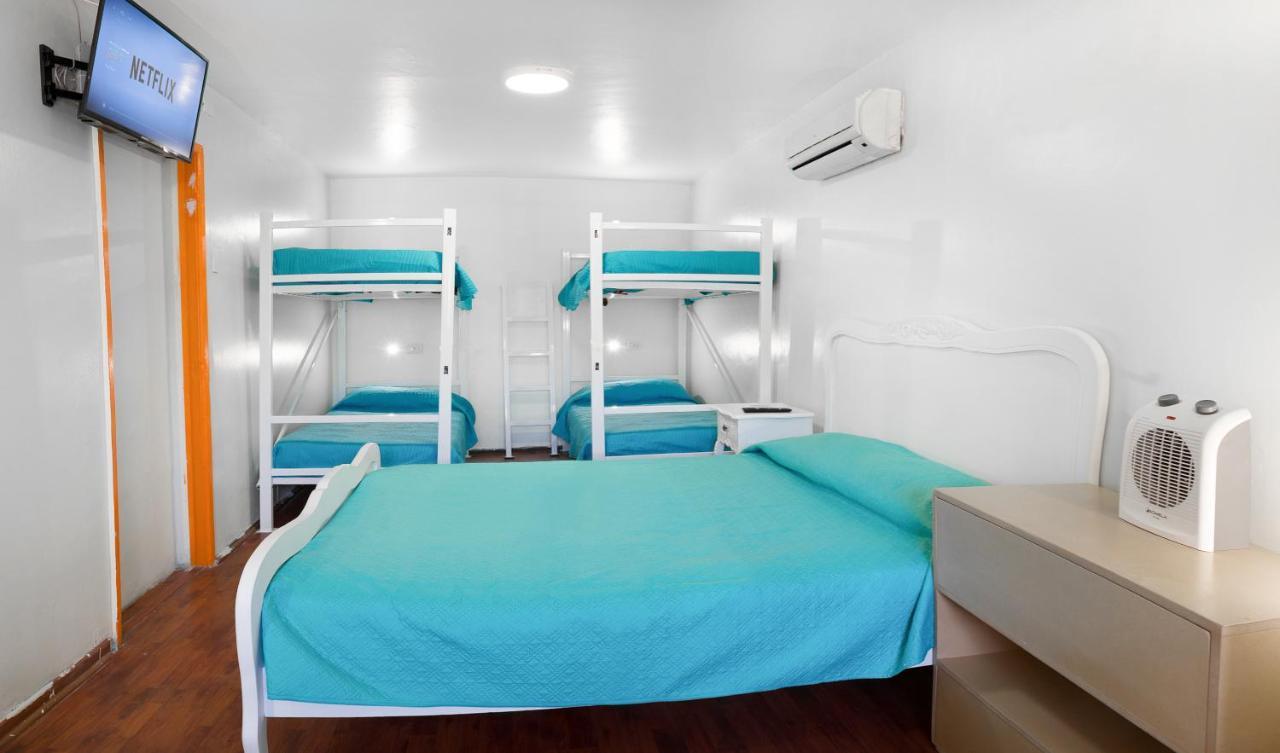Hostal Casa Aborigen Сантьяго Екстер'єр фото